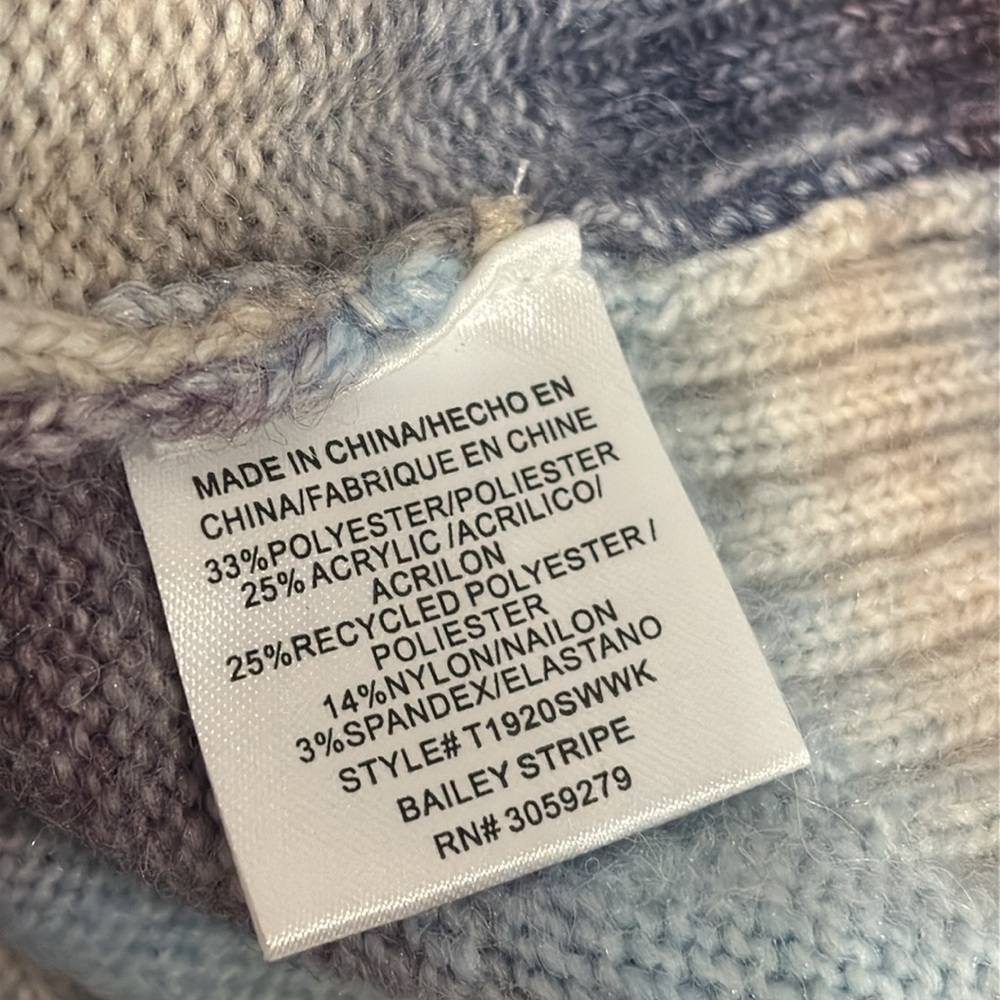 Weekend Ravi  Sweater Size Small . - Picture 8 of 15